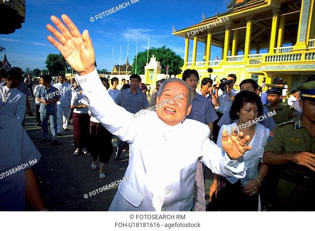 people, leader, sihanouk, prince, party