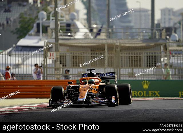 10.12.2021, Yas Marina Circuit, Abu Dhabi, FORMULA 1 ETIHAD AIRWAYS ABU DHABI GRAND PRIX 2021, in the picture Daniel Ricciardo (AUS), McLaren F1 Team