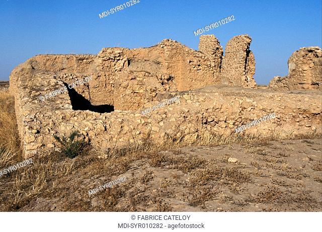 Archeological Hellenistic, Parthian and Roman site - Town founded by Seleucus Nicator, officer of Alexander the Great, 300 years BC on an escarpment ninety...
