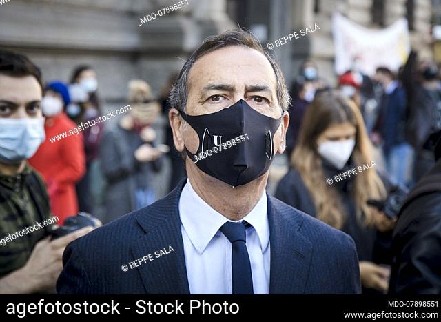 Mayor of Milan Beppe Sala during the rally organized by show business workers in Piazza della Scala to give life to the L’assenza Spectacular Movement