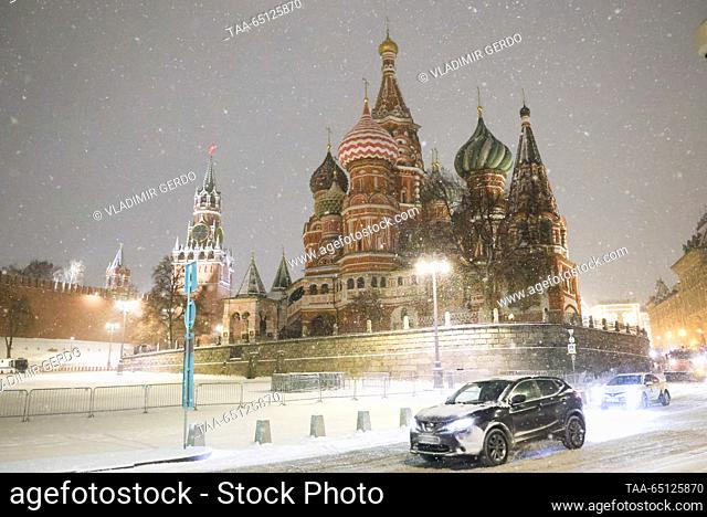 RUSSIA, MOSCOW - NOVEMBER 24, 2023: A view of St Basil's Cathedral during a snowfall. Vladimir Gerdo/TASS