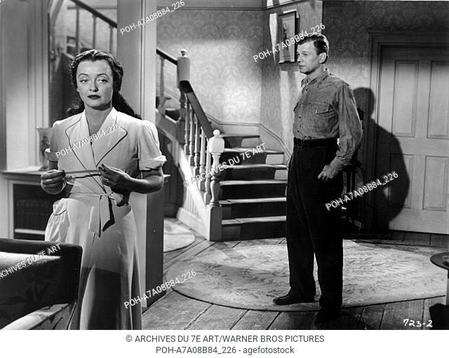 Beyond the Forest  Year: 1949 USA Bette Davis, Joseph Cotten  Director: King Vidor. It is forbidden to reproduce the photograph out of context of the promotion...