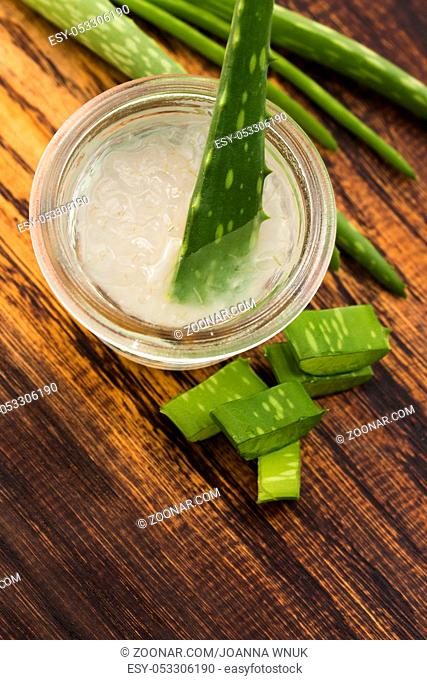 aloe vera juice with fresh leaves
