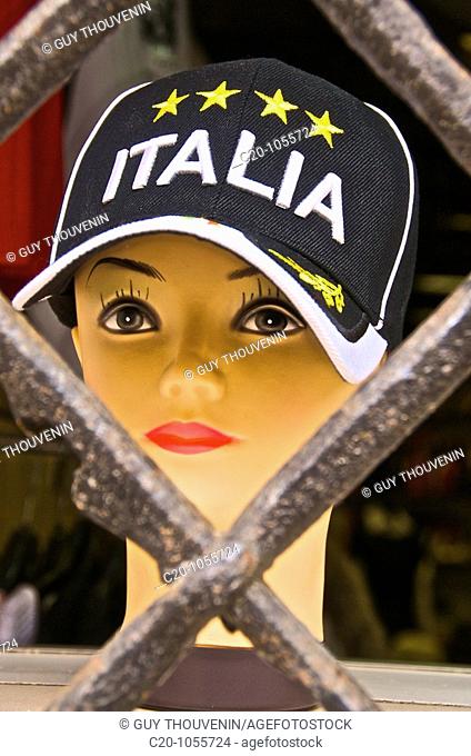 shop dummy cap, Venice , Italy
