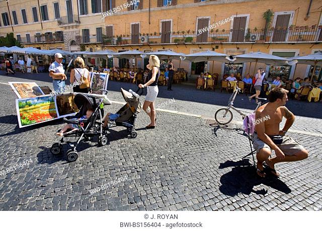 street art market on the Piazza Navona, Italy, Rome