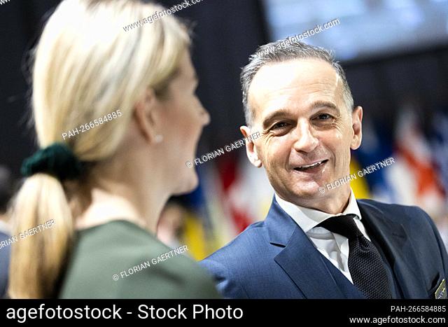 Eva-Maria Liimets (L), Foreign Minister of Estonia, and Heiko Maas, Executive Foreign Minister, recorded at the OSCE ministerial meeting in Stockholm, 02