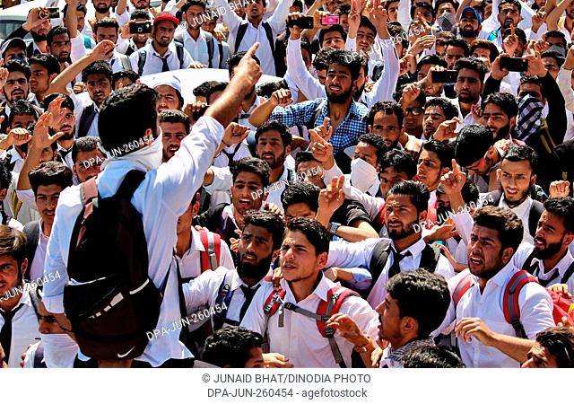 Kashmiri students protest, Kashmir, India, Asia