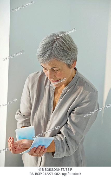 HOT THERAPY ELDERLY PERSON