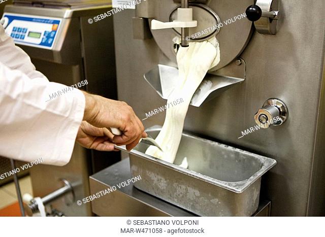 macchina per la preparazione del gelato