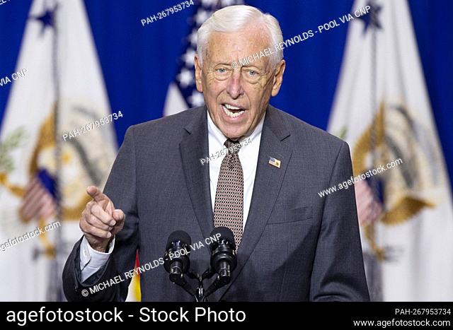 United States House Majority Leader Steny Hoyer (Democrat of Maryland) delivers remarks during a visit to Brandywine Maintenance Facility in Brandywine