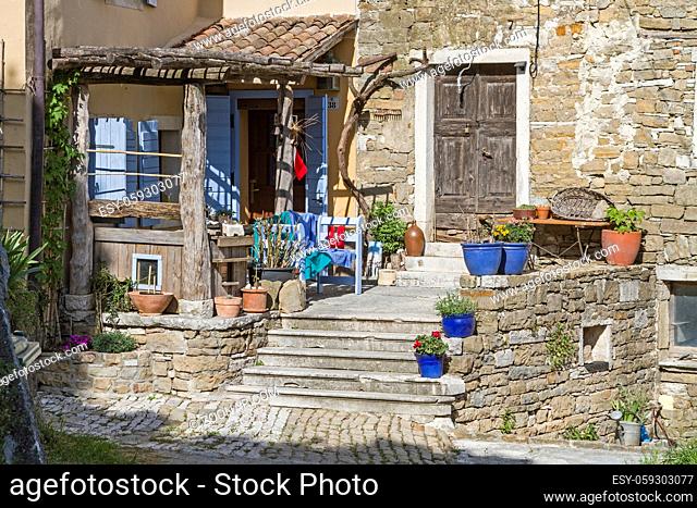 Impressionen und Details aus dem kleinen istrischen Dorf Oprtali