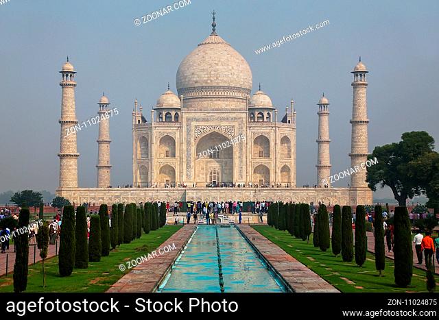 Taj Mahal with reflecting pool in Agra, Uttar Pradesh, India. It was build in 1632 by Emperor Shah Jahan as a memorial for his second wife Mumtaz Mahal