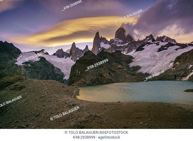 Monte Fitz Roy, - Cerro Chaltén -, 3405 metros, laguna de los Tres, parque nacional Los Glaciares, Patagonia, Argentina