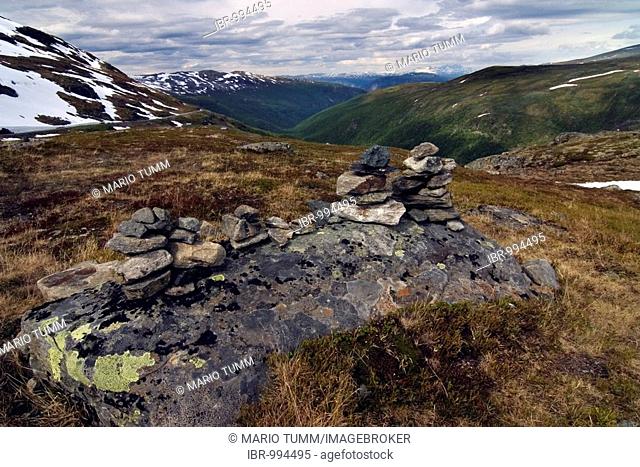 Cairn on the summit, Skei, Sogn og Fjordane, Norway, Scandinavia, Europe