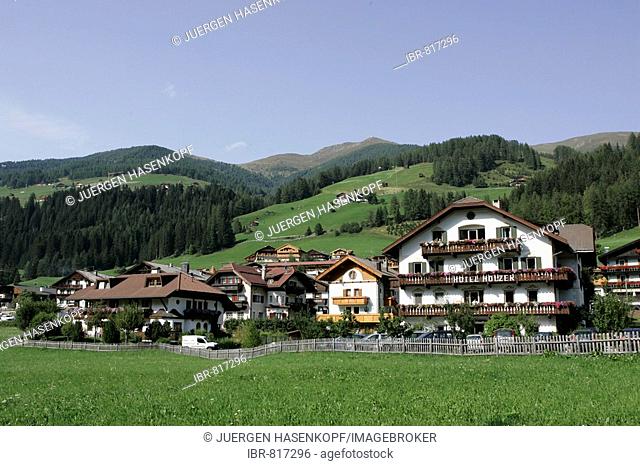Sexten, Sesto Dolomites, Pustertal Valley or Val Pusteria, Bolzano-Bolzen, Italy, Europe