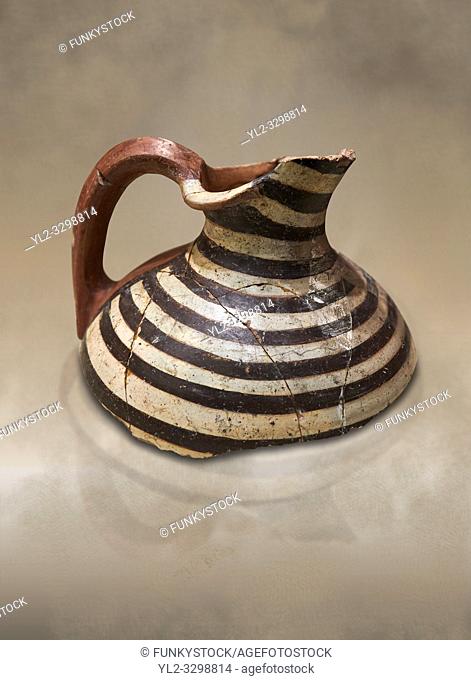 Phrygian terracotta jug fragment decorated with concentric line pattern . 8th-7th century BC . Çorum Archaeological Museum, Corum, Turkey