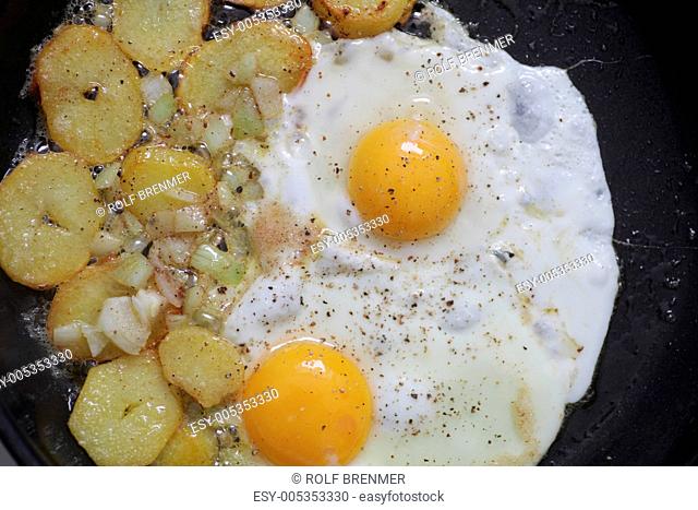 Egg And Fried Potatoes