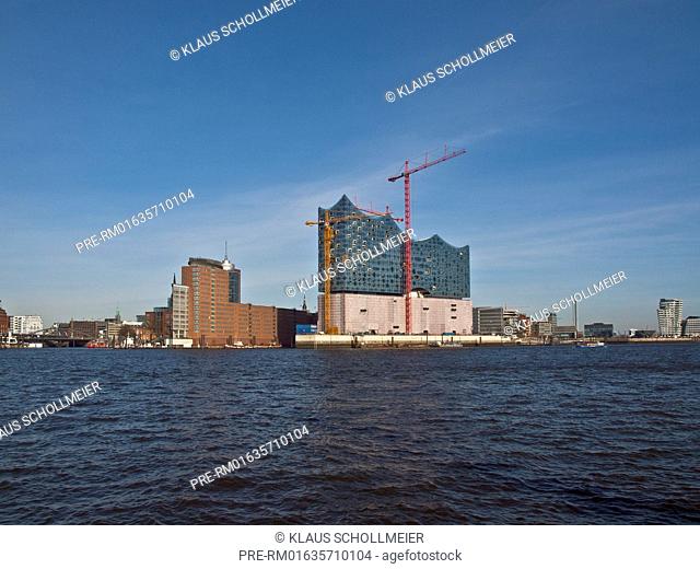 Elbphilharmonie, HafenCity, Hamburg, Germany, Date of photography: 24.02.2014 / Elbphilharmonie, HafenCity, Hamburg, Deutschland, Aufnahmedatum: 24.02