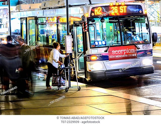 MTA Buses during evening, rush hour traffic, public transportation, Mass Transit, Midtown Manhattan, 42nd Street, 5th Avenue, New York City, USA