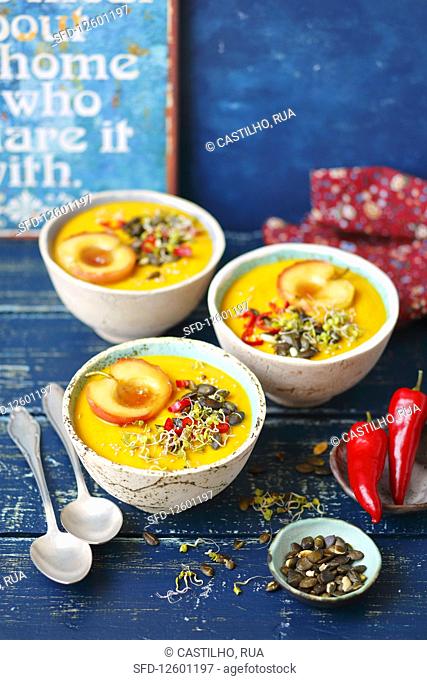 Pumpkin and lentils cream soup with apple