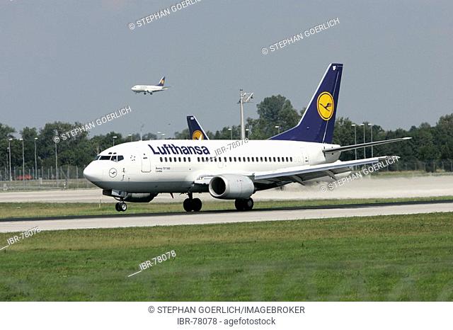 Munich, GER, 11. Aug. 2005 - The Lufthansa-Boeing LANDAU touch down at Munich Airport