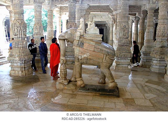 Statue of the white elephant Airavata, Adinatha Temple, Jain temple, Ranakpur, Rajasthan, India