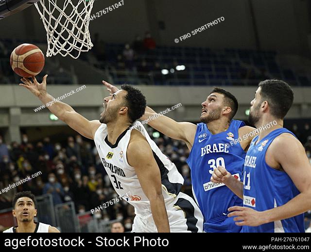 firo : Basketball: 28.02.2022, Germany - Israel, FIBA Basketball World Cup Qualifiers, Group D Picture: (from the left side), Johannes Thiemann (Germany)