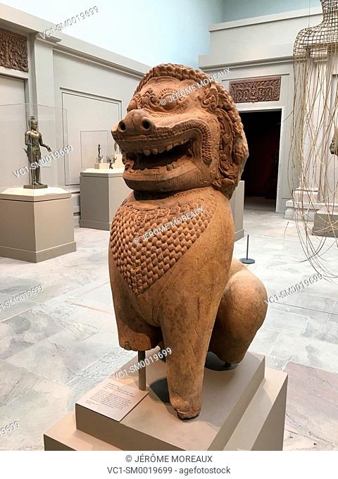 Guardian lion, Cambodia or thailand, Khmer style, of the Baphuon, 11-12 th century, Metropolitan Museum of Art, New York City