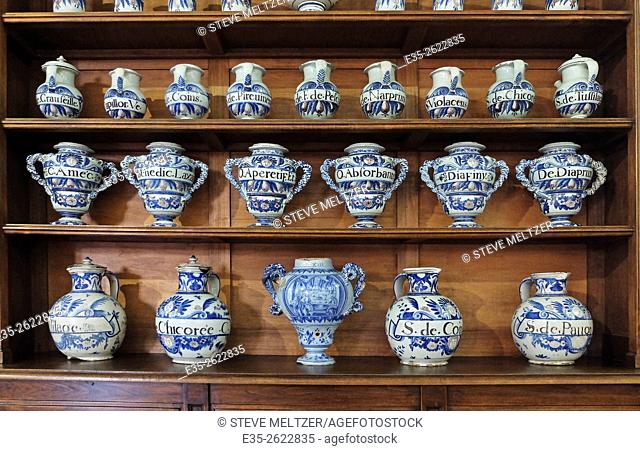 An display of part of the collection faience (faïence) pottery in the Museum of Art and History, Narbonne, France