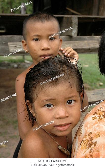thom, person, kampong, girls, cambodia, people