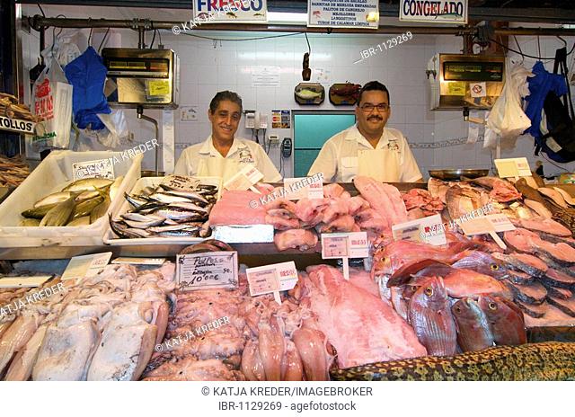Fish sale, market hall in Las Palmas, Grand Canary, Canary Islands, Spain