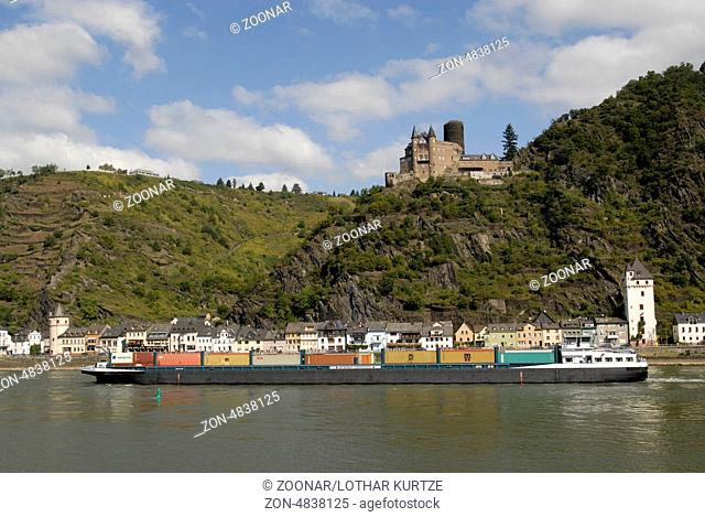 The river Rhine with the town Sankt Goarshausen