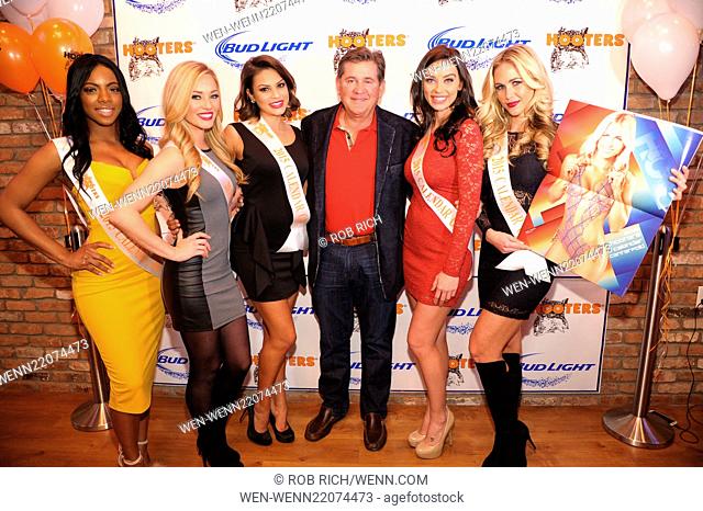 VIP party to celebrate the launch of Flagship Hooters Featuring: Ed Droste, 2015 calendar girls Where: Manhattan, New York