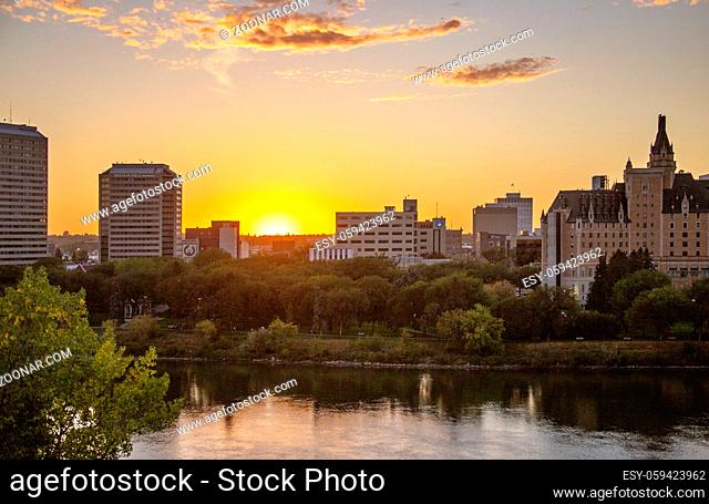 Sunset Downtown Saskatoon sun setting over City