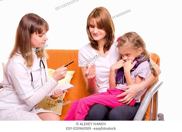 The pediatrician tells about medicine mom sick girl