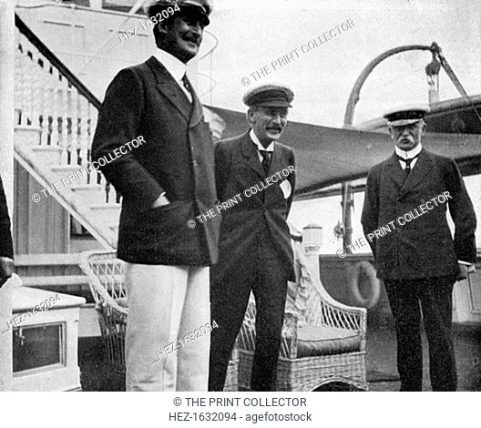 Sir Charles Hardinge, Sir Arthur Nicolson and General Sir John French, 1908. Charles Hardinge (1858-1944), later Baron Hardinge of Penshurst