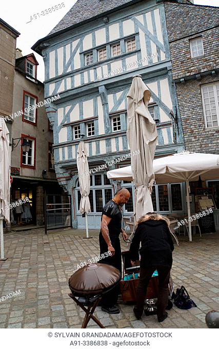 France, Bretagne, Cotes d'Armor, medieval city of Dinan, old wooden Pourcel house aged 561 years