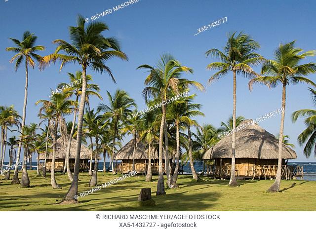 Huts, Yandup Island, San Blas Islands also called Kuna Yala Islands, Panama