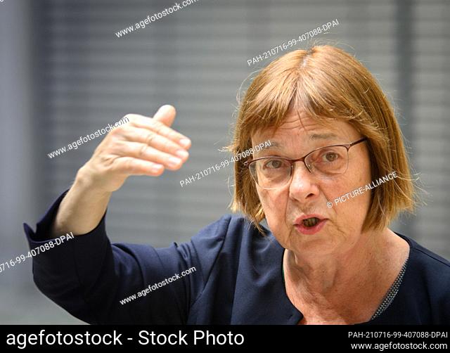16 July 2021, Brandenburg, Potsdam: Ursula Nonnemacher (Bündnis 90/Die Grünen), Minister for Social Affairs, Health, Integration and Consumer Protection