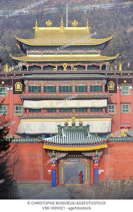 China, Qinghai, Amdo, Xining surroundings, Kumbum monastery Ta'er Si, Tripitaka pavilion