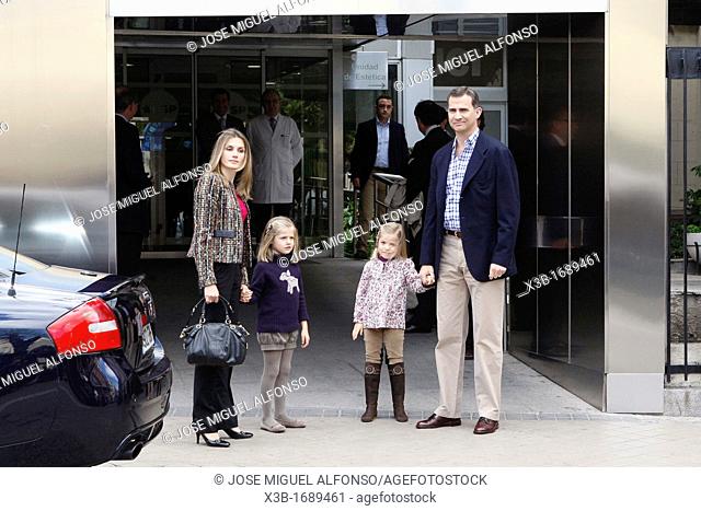 The princes of Asturias and her daughters visited the King of Spain Juan Carlos I in the hospital recovering from a accidante while hunting elephants in...