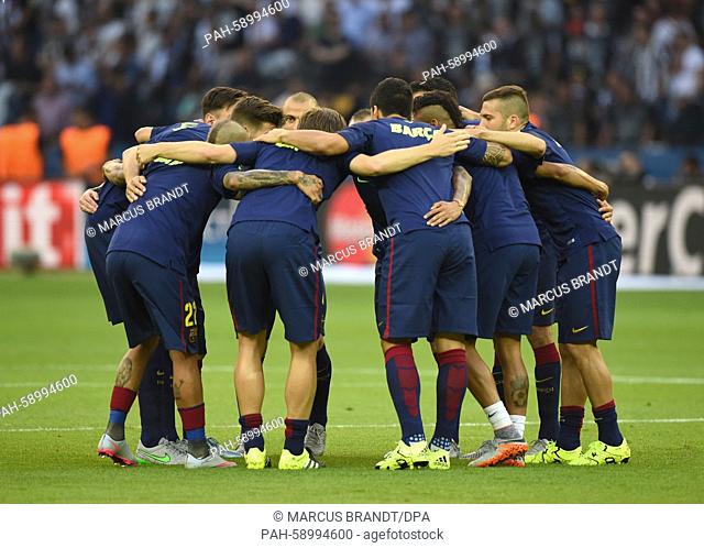 Player of Barcelona FC warm up prior to the UEFA Champions League final soccer match between Juventus FC and FC Barcelona at Olympic Stadium in Berlin, Germany