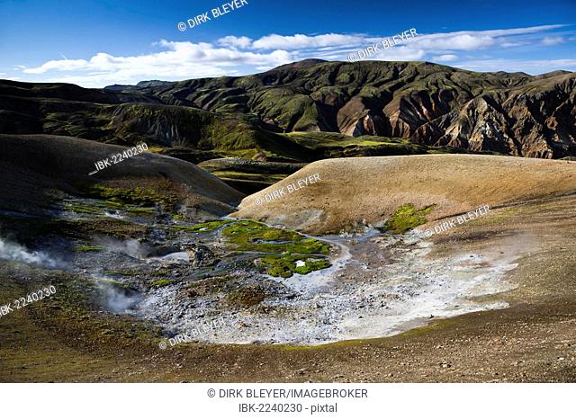 Sulphur and limestone fields, rhyolite mountains, Landmannalaugar, Fjallabak Nature Reserve, Highlands, Iceland, Europe