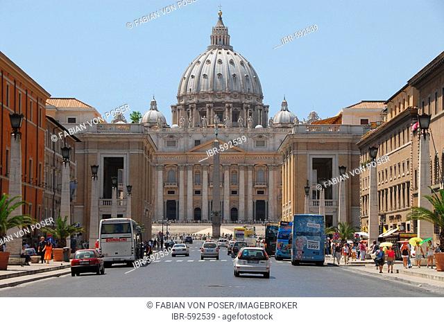 Saint Peter's Square with St. Peter's Basilica, Rome, Italy