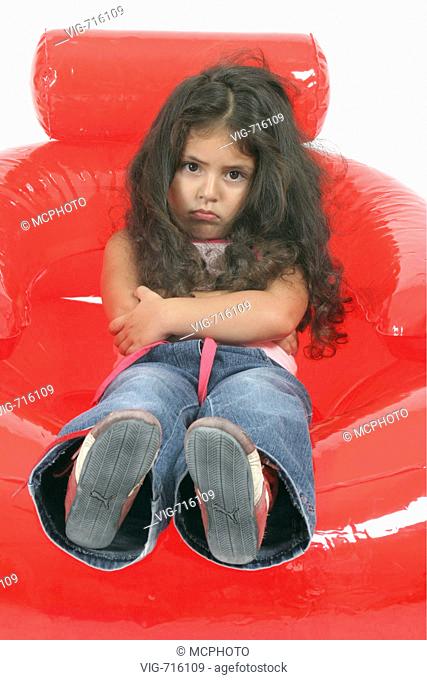little girl in air chair  - 29/11/2006