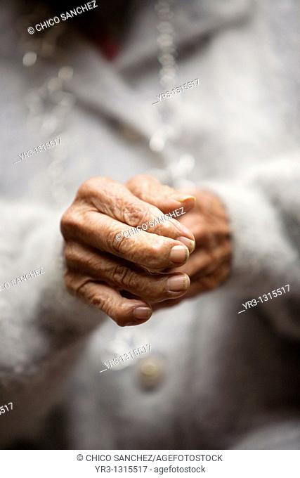 The hands of an elderly woman in the Our Lady of Guadalupe Home for the Elderly, Mexico City, December 13, 2010