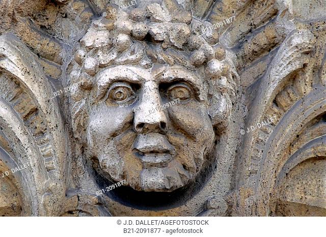 One of the famed 'mascaron' on a 19th century building, Place Bir Hakim, Bordeaux, Gironde, Aquitaine, France