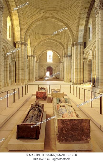 Tomb of Isabel of Angoulême and Richard the Lionheart, abbey church, Abbaye Royale de Fontevraud, Anjou, Maine-et-Loire, Pays de la Loire, France, Europe