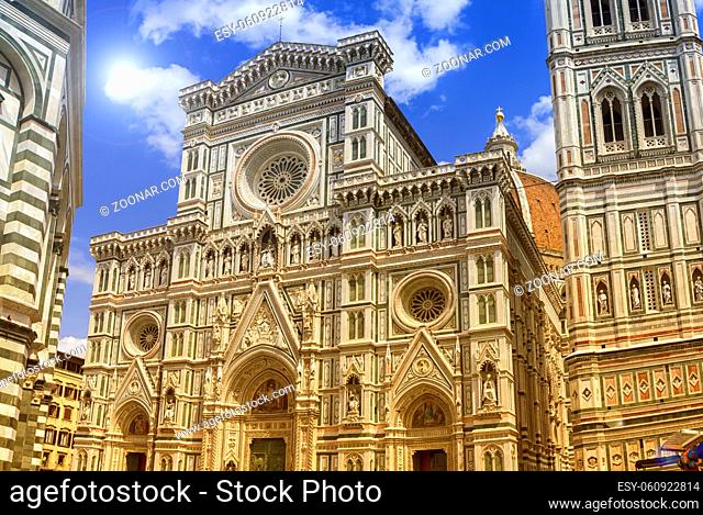 Cattedrale di Santa Maria del Fiore or Il Duomo di Firenze by day, Italia