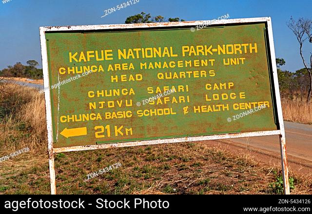 Schild im Kafue Nationalpark, Sambia; sign at Kafue National Park, Zambia